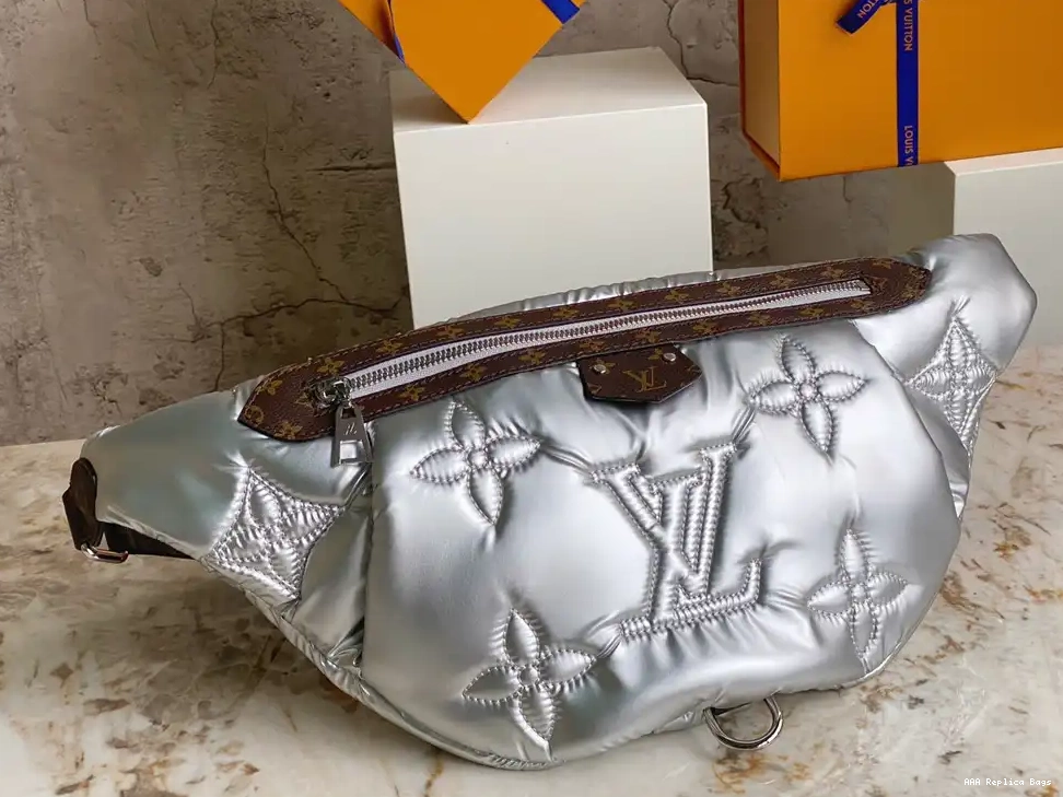 Aaa replica bags MAXI LOUIS BUMBAG VUITTON 0617